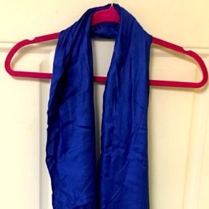 Liz Claiborne Blue Scarf